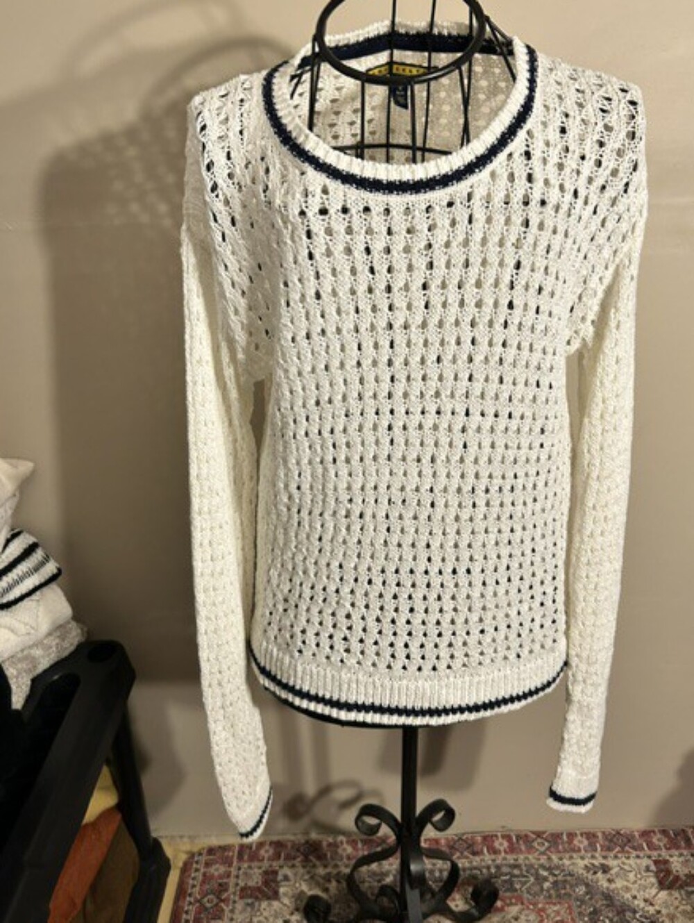 prince & fox size medium sweater womens   open  knit blue white
